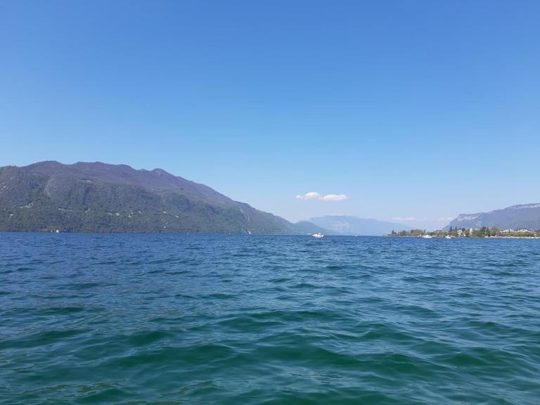 Le Lamartine, Vue Magnifique Face Au Lac Du Bourget Екс ле Бен Екстериор снимка